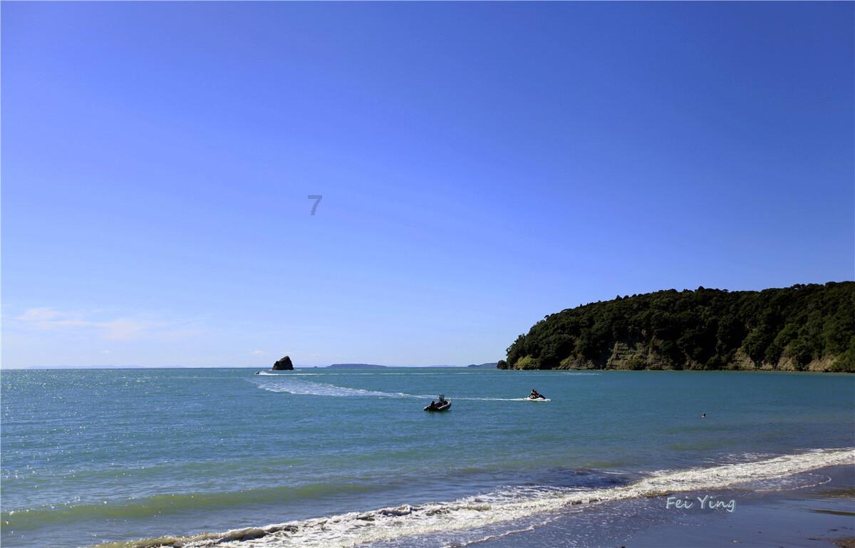 来吴山城隍阁 登高“寻龙”迎新春